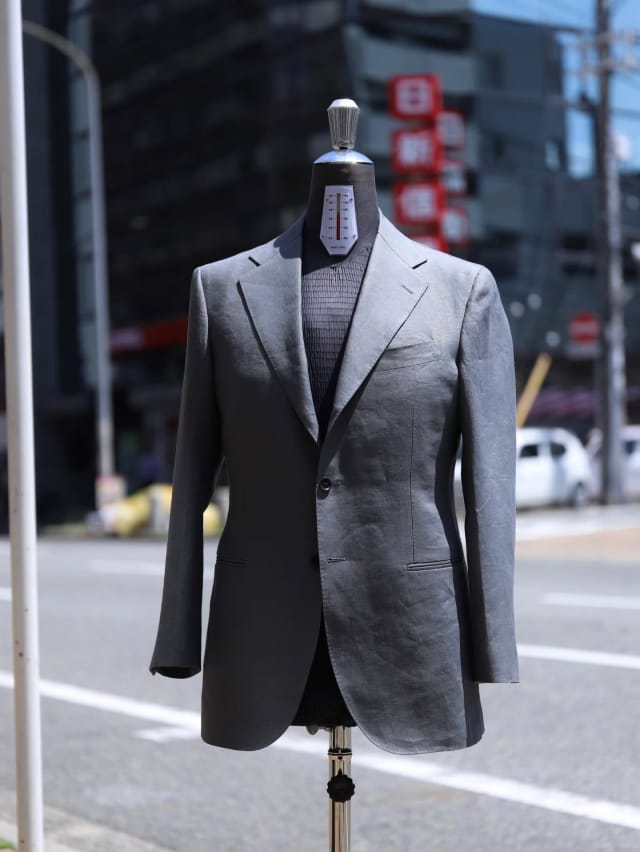 神戸・元町でビスポークの高級オーダースーツを仕立てるなら｜株式会社